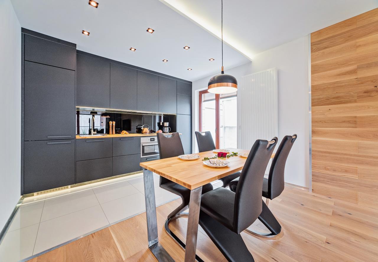 Apartamenty Homely Place Extens Poznan Ngoại thất bức ảnh