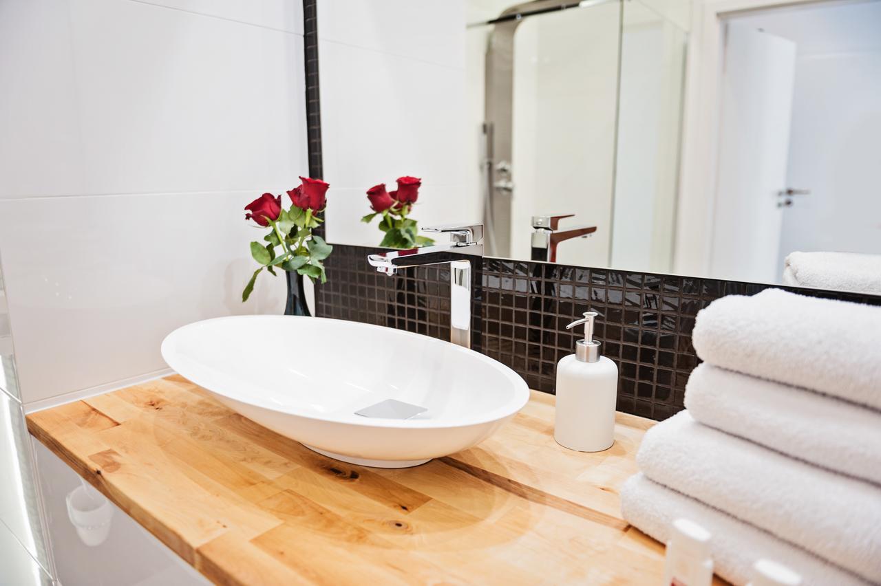 Apartamenty Homely Place Extens Poznan Ngoại thất bức ảnh